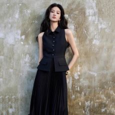 批发夏季女装新款潮黑色潮背心上衣<b class='q'>珠宝</b>级纽扣|立裁收腰无袖翻领马甲