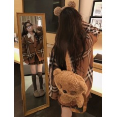 批发格纹毛衣外套宽松慵懒风<b class='q'>针织</b>开衫+条纹衬衣+咖色半身裙三件套