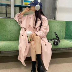 批发尺寸已更新 INS博主款 美又飒~气场up少女粉<b class='q'>双排扣</b>翻领长<b class='q'>风衣</b> 3色