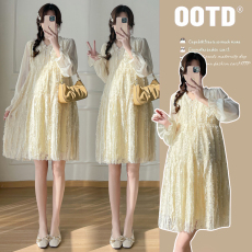 批发实拍#2026春季小香风中长款气质喇叭袖可哺乳大码<b class='q'>孕妇</b><b class='q'>连衣裙</b>