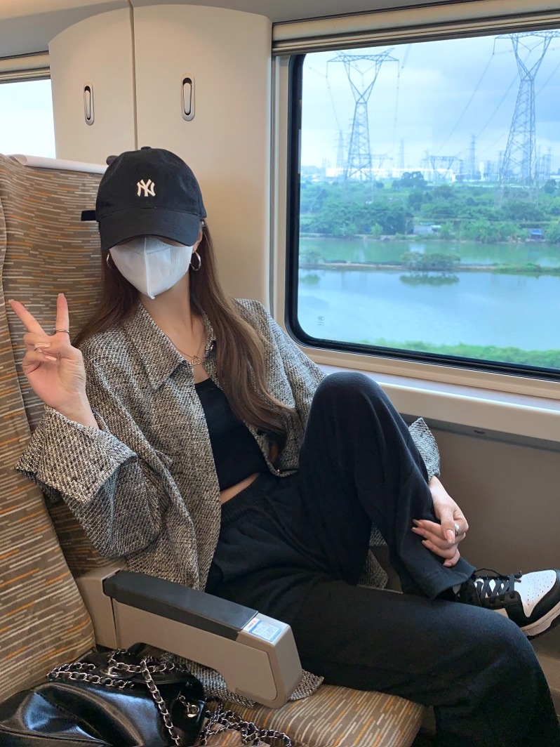 실사 정가 이른 봄 얇은 스타일 남자 친구 바람 작은 대중 체크무늬 작은 샤넬 스타일 긴팔 셔츠 재킷