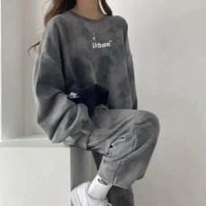 批发运动套装女2026年秋冬季新款扎染<b class='q'>宽松</b>卫衣时尚休闲两件套跑步服潮