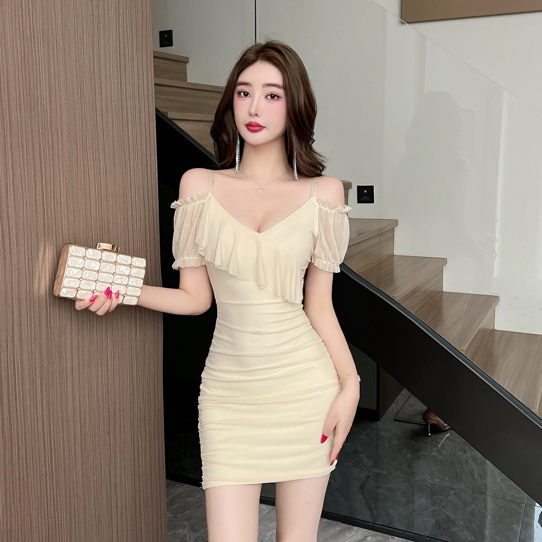 FA34050# 性感荷叶边短袖露肩吊带网纱包臀连衣裙 服裝批發女裝批發服飾貨源