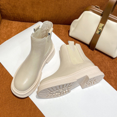 批发白色马丁靴女2024年新款厚底切尔西靴法式小短靴
