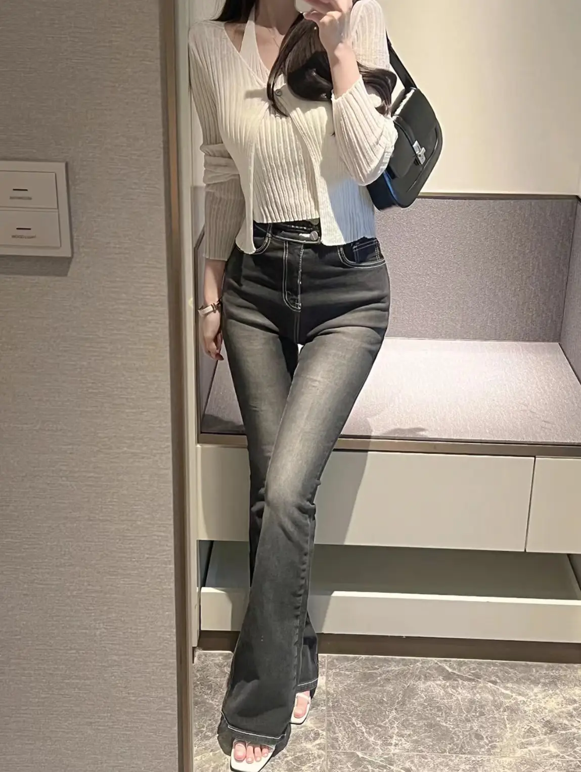 프랑스풍 레트로 V넥 홀터 민소매 니트 가디건 상세 이미지 12