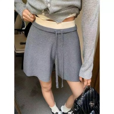 批发秋季新款亚麻冰丝针织短裤女休闲运动拼<b class='q'>色</b>腰阔腿裤显瘦A字短裤潮