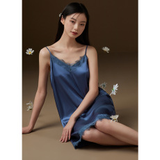 批发2026新款吊带裙女秋季薄款<b class='q'>丝绸</b>性感<b class='q'>睡衣</b>高级感大码家居服连衣裙