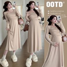 批发实拍现现~<b class='q'>孕妇装</b>早春2026新款时尚方领高腰<b class='q'>连衣裙</b>赫本风打底裙