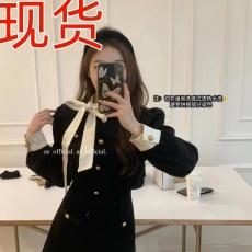 批发as 2026人间富贵 黑金小香风大小姐<b class='q'>套装</b>法式蝴蝶结<b class='q'>丝绒</b><b class='q'>套装</b>