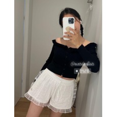 批发<b class='q'>韩国</b>of夏季新款白色蕾丝花边短裤女复古欧根纱褶边阔腿裤打底热裤