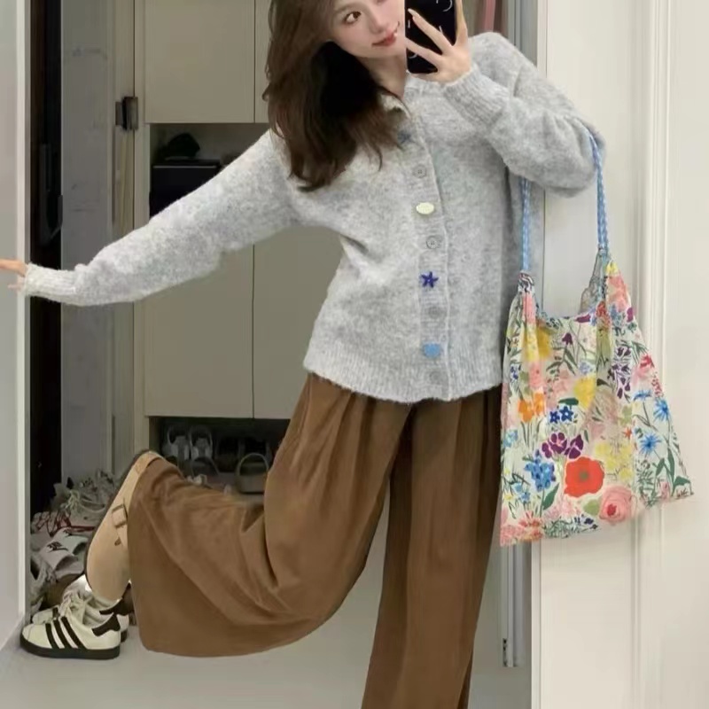 Sweet, warm and soft waxy cardigan sweater autumn new style loose and comfortable high waist design retro wide leg pants suit