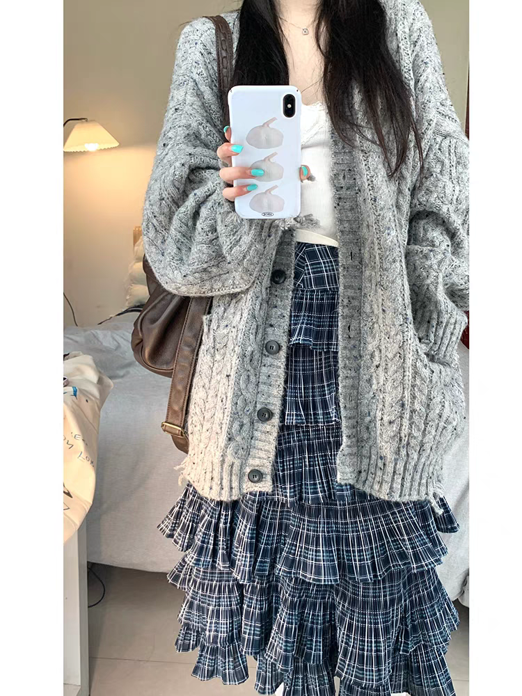 Gray knitted cardigan top for women autumn and winter new retro Japanese style lazy style loose soft waxy sweater jacket