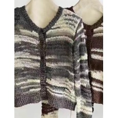 批发<b class='q'>浙江</b>普苑毛衣<b class='q'>桐乡</b>濮院羊毛衫撞色条纹外搭针织开衫配半身裙上衣