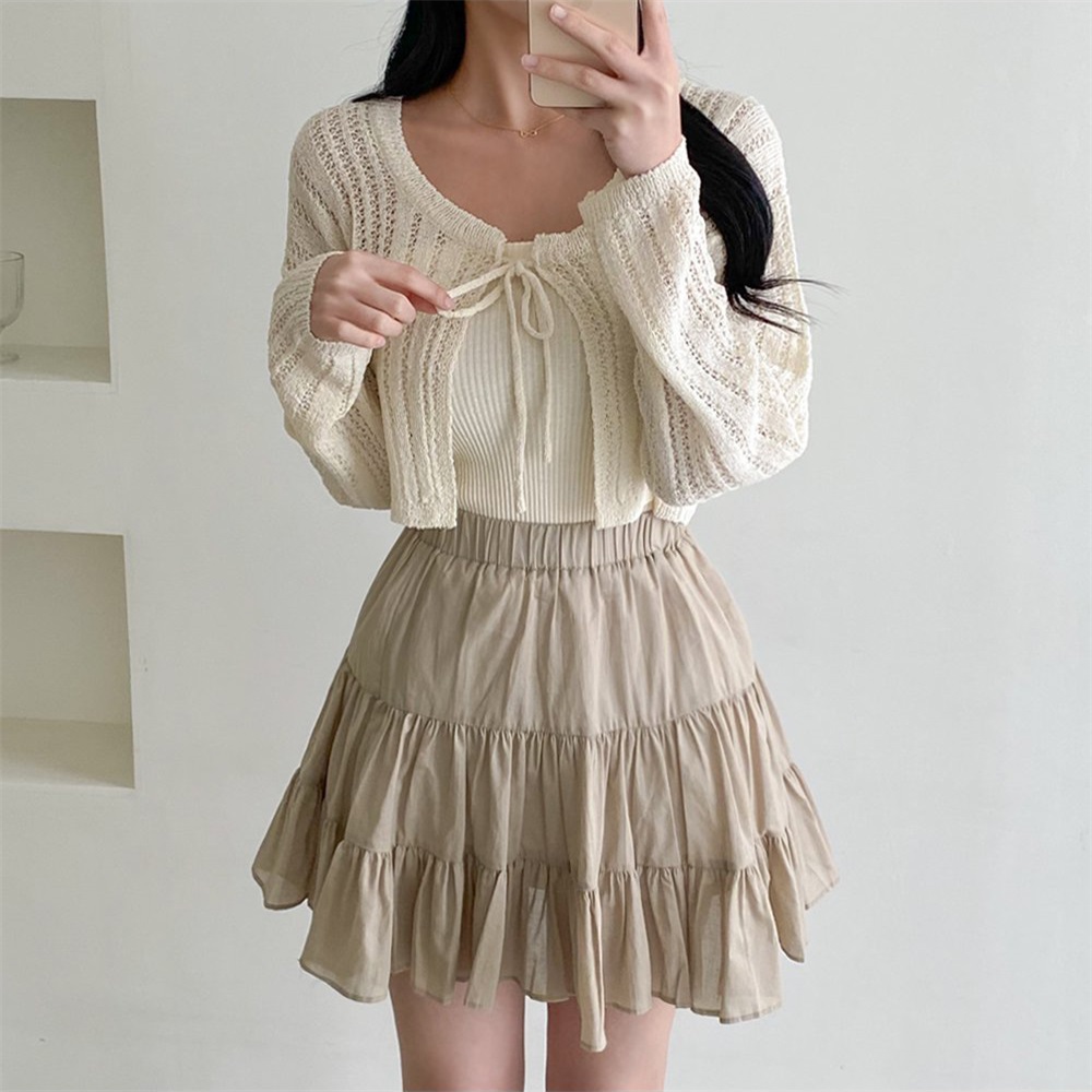 Actual shot of fat mm plus size Korean style lace-up sweater twist sweet cardigan solid color short knitted sweater top to wear outside