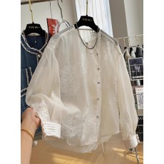 批发新中式国风高端重工绣花刺绣圆领小衫女长袖蕾丝<b class='q'>欧根纱</b>上衣