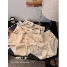 批发实拍实价韩版<b class='q'>可爱</b>卡通少女中腰透气纯棉档<b class='q'>内裤</b>女三角打底裤4条装