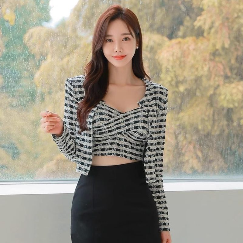 한국 동대문 가을과 겨울 새로운 작은 향기 기질 슬링 포장 가슴 둥근 목 긴 소매 래티스 카디건 2 피스 세트