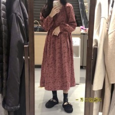 批发秋装新款大码女装灯芯绒碎花遮胯长裙仙女玫瑰花连衣裙