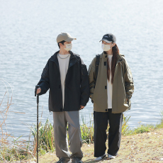 批发2024新款男女情侣休闲宽松夹克冲锋衣春秋外套防风防水帅气风衣