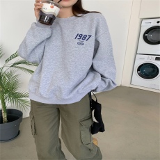 批发加绒足码原版外贸<b class='q'>新款</b>韩版小众休闲卫衣<b class='q'>女</b>ins慵懒风设计感百搭款