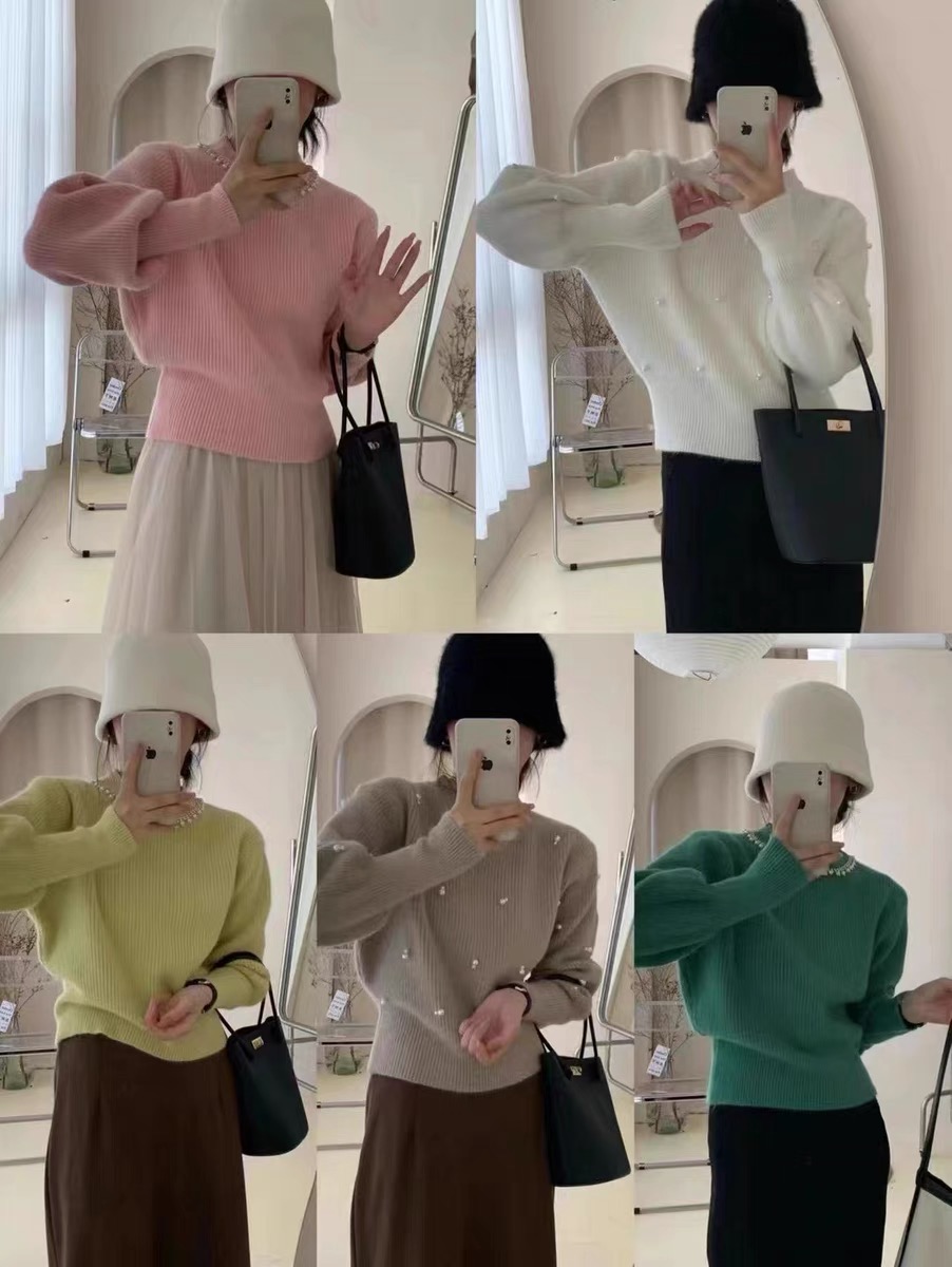 Warm and soft waxy round neck pullover pearl sweater 2024 spring French design niche loose knitted sweater top