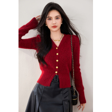 批发实拍◆◆I2025年冬季复古V领泡泡袖正肩毛衣女精致针织开衫