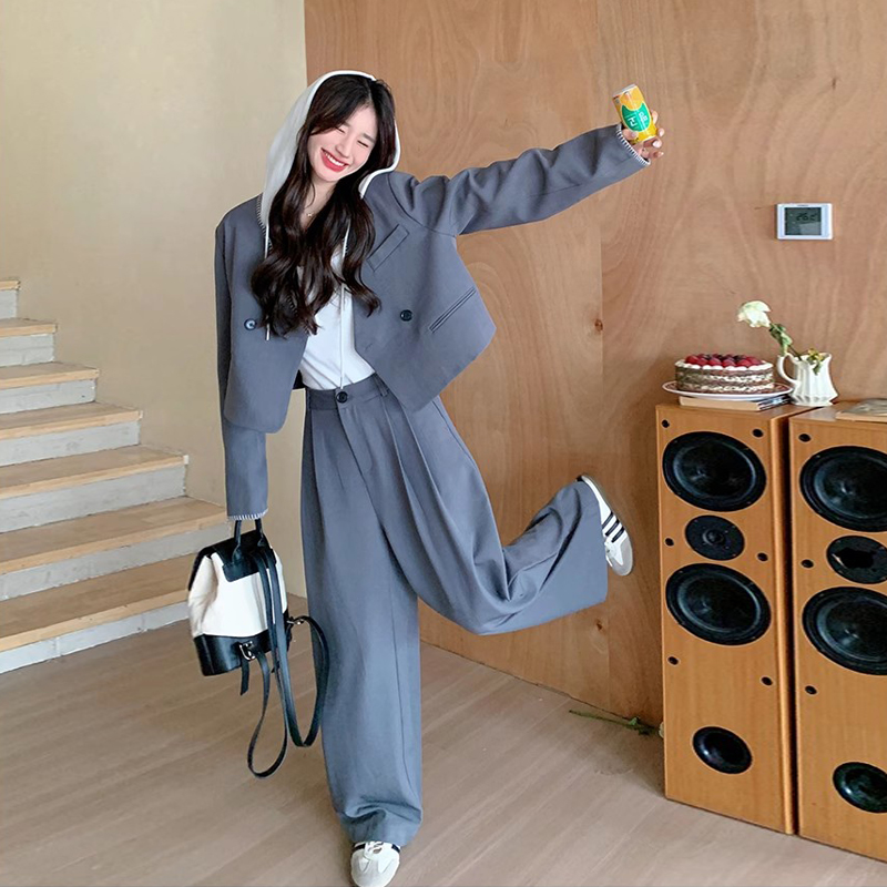2026 년 가을 새로운 회색 다시 a 다시 바람의 소리 탈착식 모자 포함 재킷 와이드 레그 팬츠 세트 여성 투피스 세트