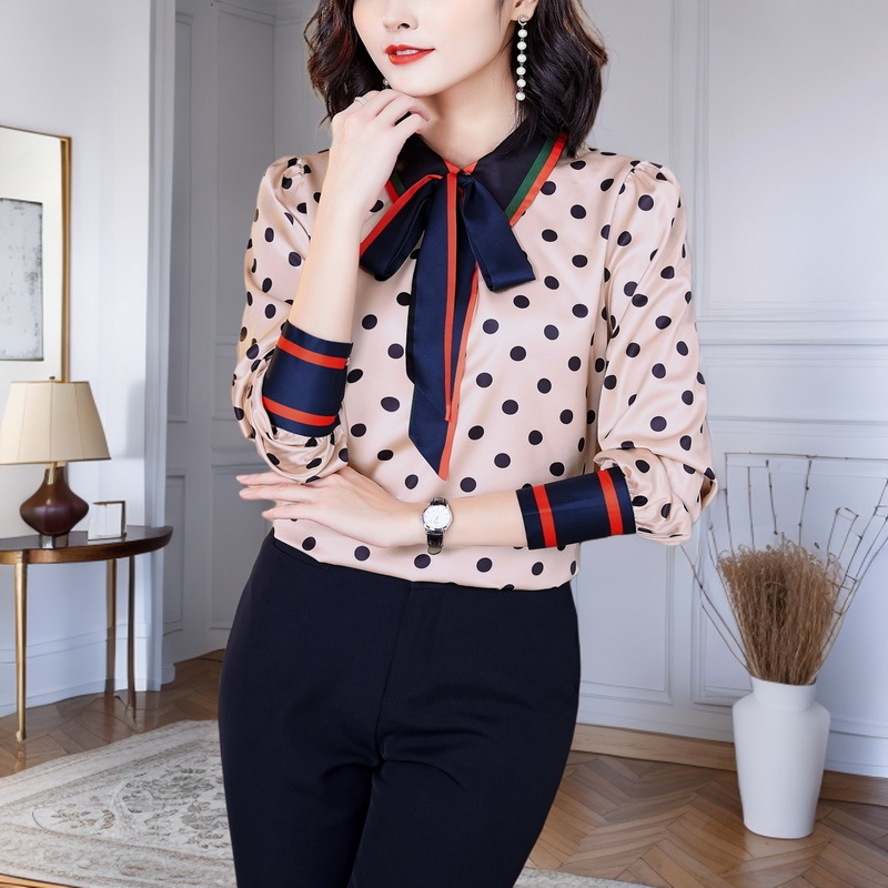 2026 년 프랑스식 새로운 베이비 칼라 긴팔 도트 무늬 무거운 시뮬레이션 실크 바지를 입는 셔츠 여성 셔츠