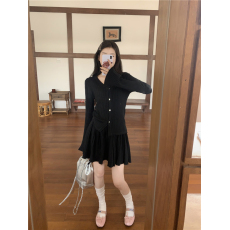 批发实拍 新款 韩系气质针织衫收腰百褶短裙针织两件套