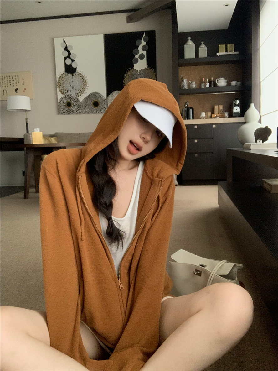 Actual shot of chenille casual sports zipper sweatshirt suit, jacket, trousers and shorts can be worn