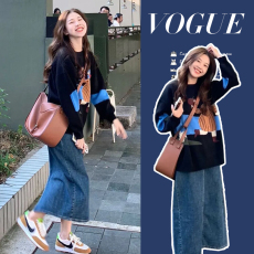 ~网红孕妇装 秋冬款潮流设计感宽松慵懒风毛衣+牛仔裙套装