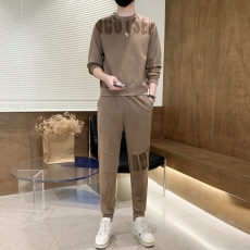 批发实拍春<b class='q'>秋</b>男士麂皮绒迷彩潮牌时尚拼色印花百搭休闲圆领两件套装