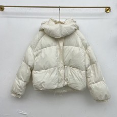 批发<b class='q'>冬</b>季加厚短款连帽韩版羽绒棉服女2024年新款韩版小个子面包服外套