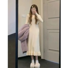 批发法式温柔气质针织连衣裙女春秋显瘦收腰内搭<b class='q'>中长款</b>打底包臀鱼尾裙