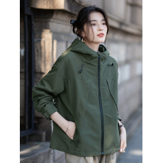 批发限价+12+小视频 2026春休闲<b class='q'>短款</b>连帽户外运动风冲锋衣风衣外套女