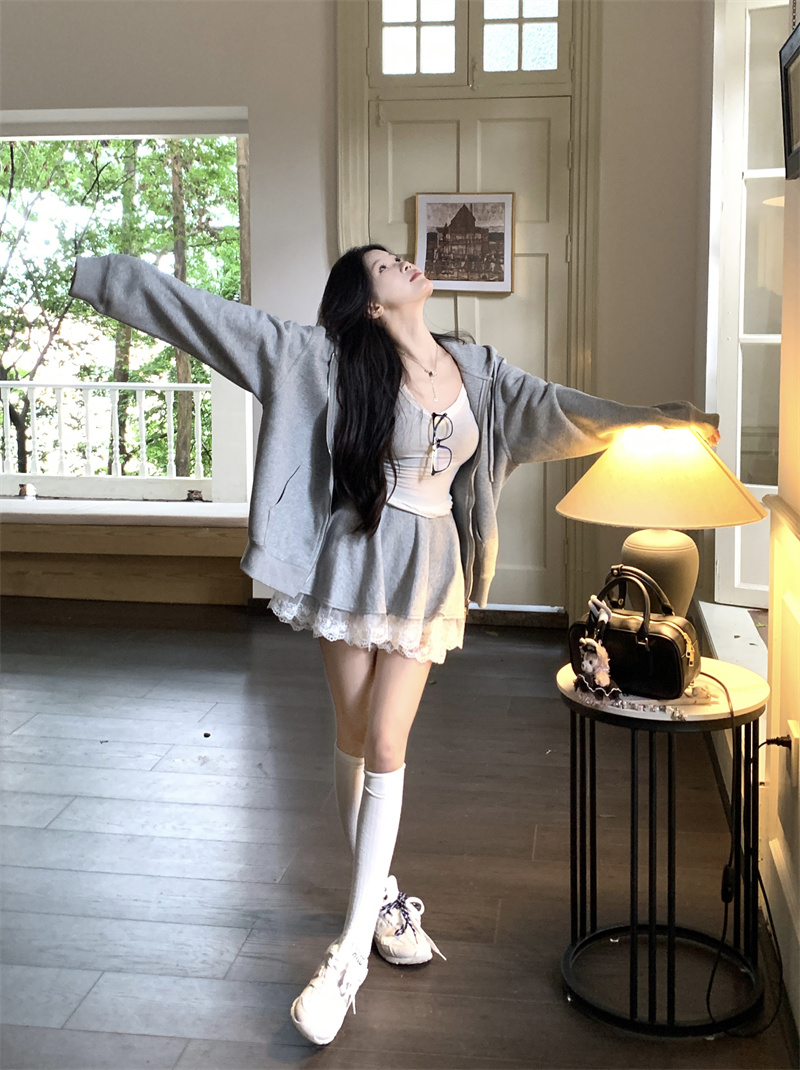 실사 재고 있음 이른 가을 새로운 한 부서 운동 캐주얼 재킷 레이스 조각 케이크 반신 치마 세트