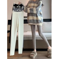 批发2024百搭<b class='q'>打底裤</b>女外穿秋冬加厚保暖裤秋裤显瘦小脚裤紧身裤