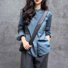 批发雾霾蓝叠穿长袖衬衫<b class='q'>女</b>秋季新款冷淡系高级感时髦宽松气质衬衣上衣