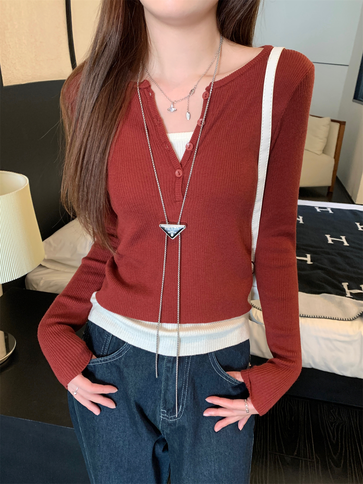 Real shot Korean version of summer Korean style contrast button design 6 wool versatile sweater long-sleeved inner top