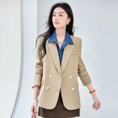 批发小<b class='q'>西装</b>套装女2022春夏新款小<b class='q'>西装</b>女七分袖小个子外套短款