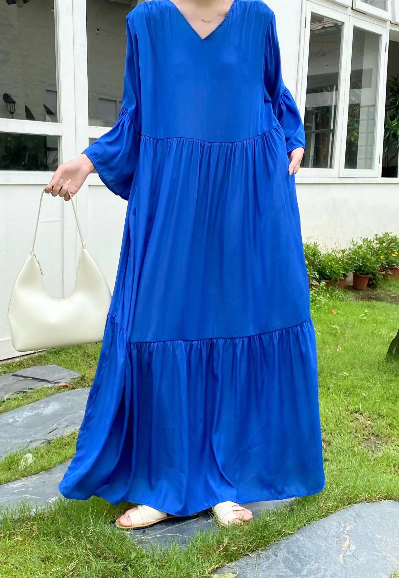 실사 한국 경관 인터넷 새로운 단색 루즈핏 슬림해 보이는 레이스업 V넥 무릎 아래 롱 코트 드레스
