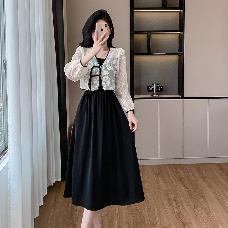 FA37213# 秋季新款新中式绣花盘扣甜美减龄显瘦长款两件套装裙 服裝批發女裝批發服飾貨源