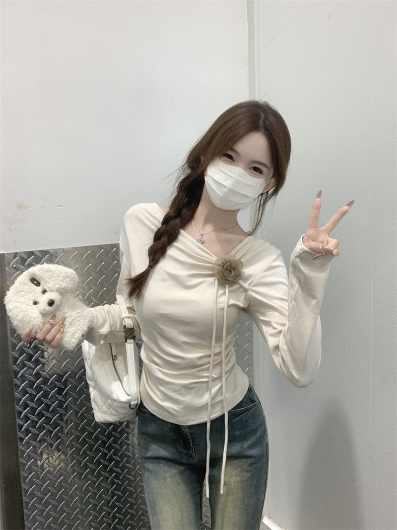 Real shot~ Korean version slim fit flower bow tie design sense commuting slimming versatile knitted top 
