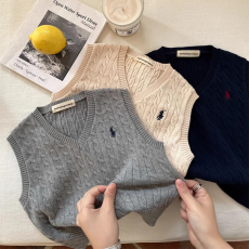 批发<b class='q'>儿童</b>毛线<b class='q'>马甲</b>2025春款男女童潮刺绣V领麻花<b class='q'>马夹</b>洋气针织毛衣<b class='q'>背心</b>