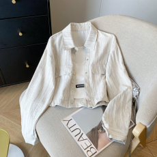 批发实拍  春季休闲短款衬衫外套女小个子韩系夹克开衫外搭风衣上衣