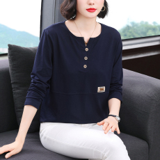 批发大码<b class='q'>春</b>秋新款宽松长袖t恤女中年妈妈纯棉打底衫中老年遮肚子上衣