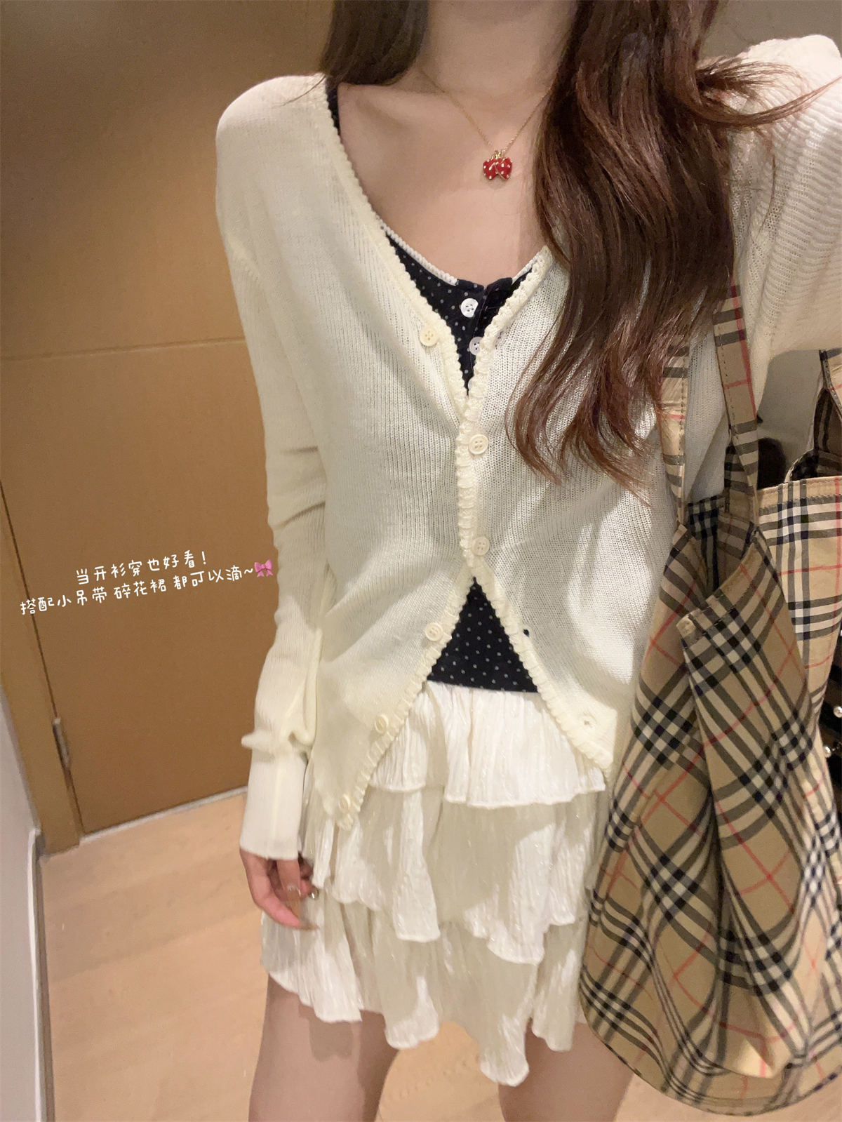 Real shot of autumn and winter Korean style v-neck gentle and versatile single-breasted 6 wool knitted long-sleeved outer top jacket