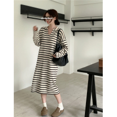 批发法式条纹针织连衣裙女秋季2025新款毛衣打底裙慵懒风中长裙