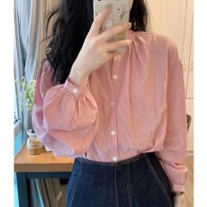 批发粉色天丝条纹衬衫女<b class='q'>夏</b>季设计感小众法式高级感衬衣小个子别致上衣