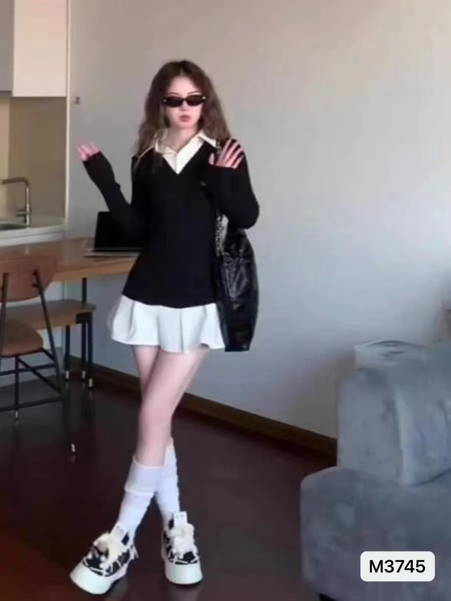 Autumn New Korean Style College Style Polo Collar Contrast Color Splicing Fake Two-piece Pleated Dress